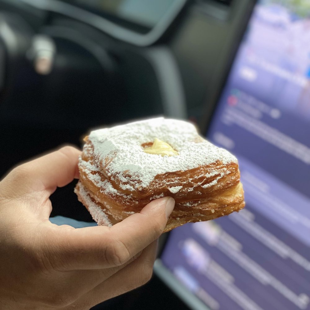 Bob's Donuts & Pastry Shop