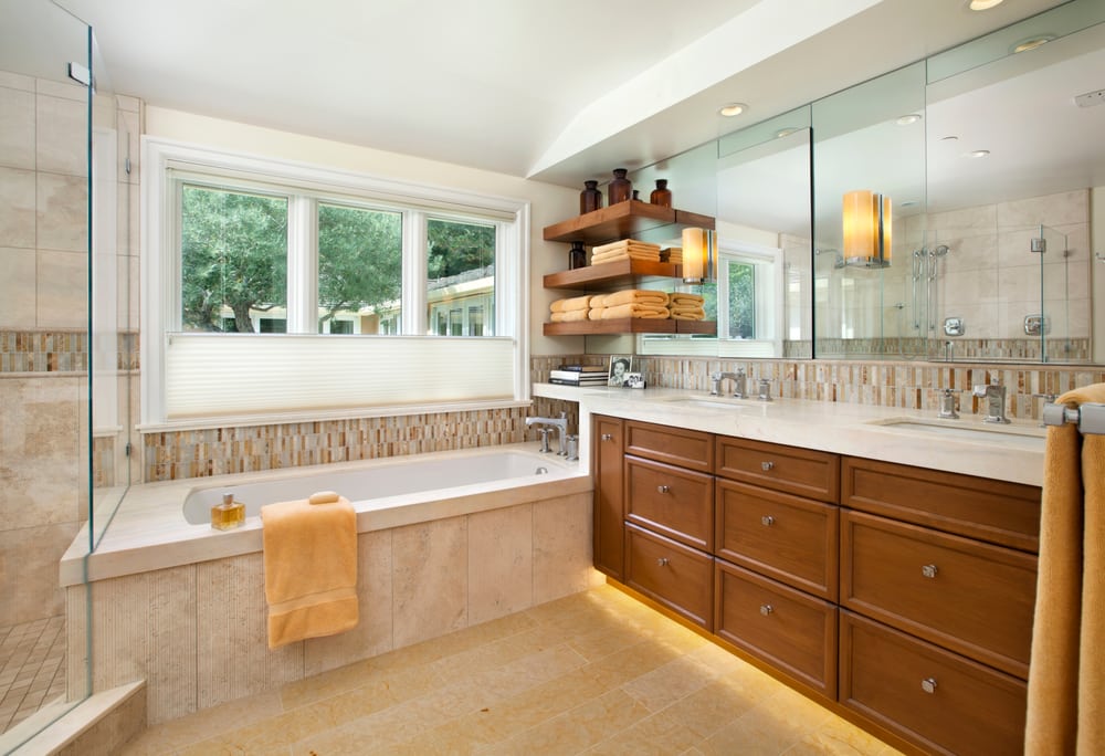 J P Lindstrom Inc