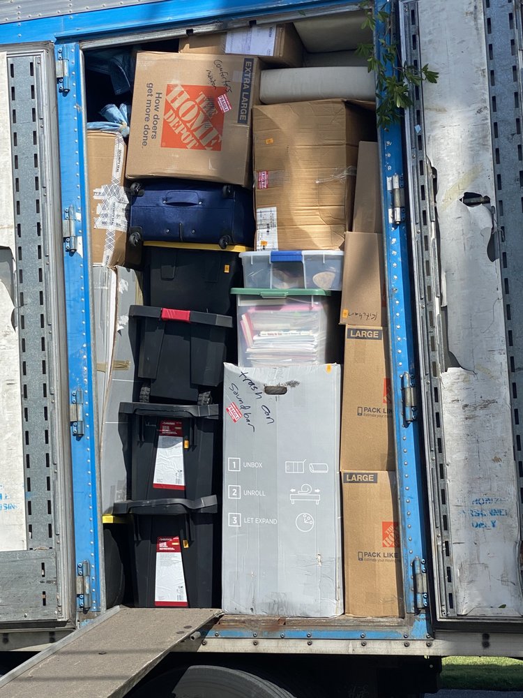 Grove Stars Moving
