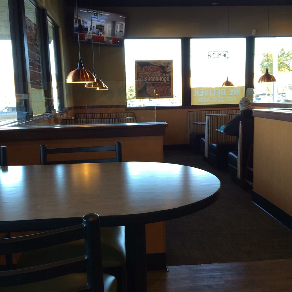 Only 1 Customer In Restaurant Yelp Photo Of Round Table Napa Ca United States Only 1 Customer