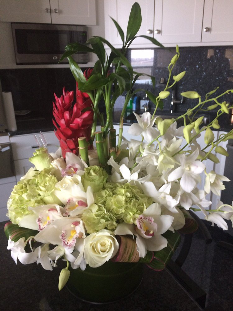 Magnificent arrangement by Metropolitan Plant &amp; Flower