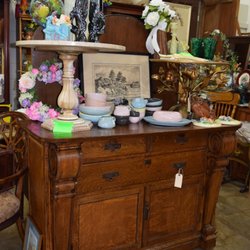 Paramount Marketplace Antiques Vintage & New - 53 Photos - Antiques