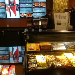 Best Restaurants With Arcades Near Downriver Detroit Mi Last Emagine Palladium