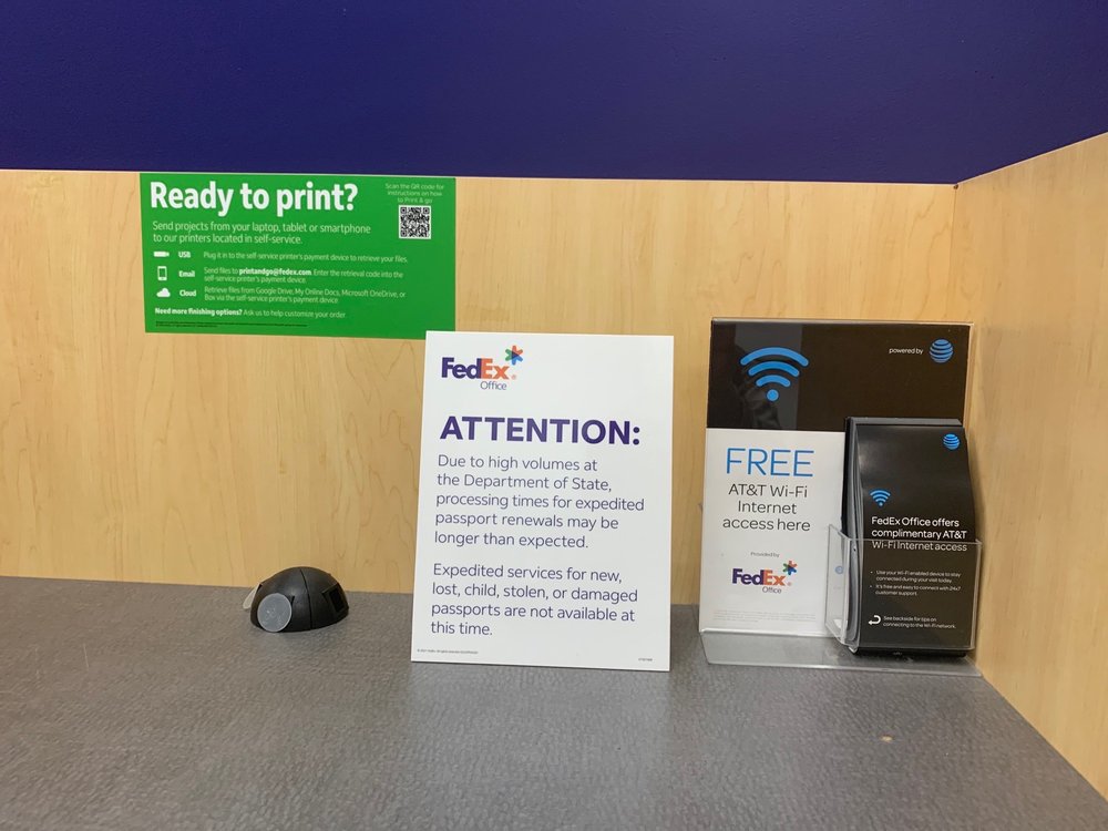 FedEx Office Print & Ship Center Photo
