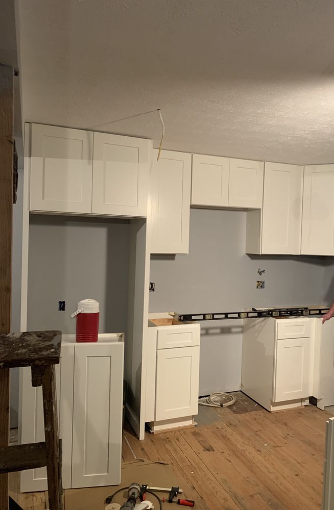 CB Cabinets & Remodeling