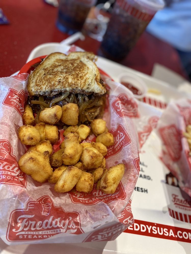 Freddy's Frozen Custard & Steakburgers