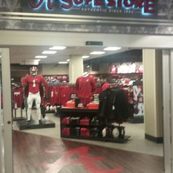 University of Alabama Supply Store - Bookstores - 751 Campus Dr W