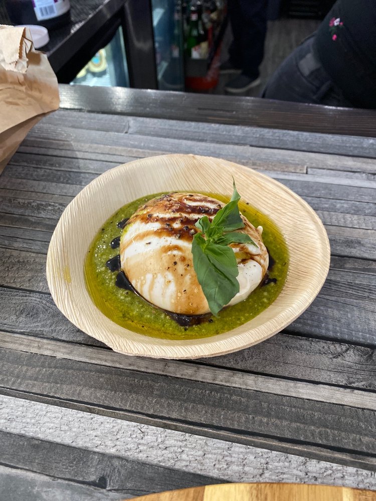 Midtown Spirits Wine & Bites