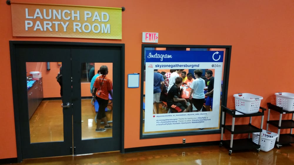 Sky Zone Trampoline Park
