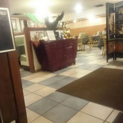 Golden Crown Restaurant 14 Reviews Chinese 126 Dwight St Photo Of Golden Crown Restaurant Tiffin Oh United States