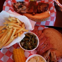 Brookstreet BBQ - 27 Photos & 74 Reviews - Barbeque - 1418 Hwy 6, Sugar