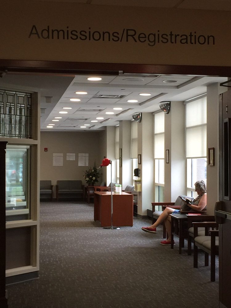 Rush Oak Park Hospital 11 Photos & 47 Reviews Hospitals 520 S