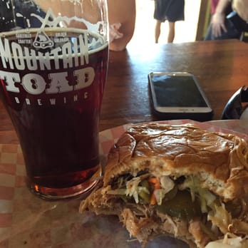 Golden Toad Bbq Food Truck Golden Toad Bbq Food Truck