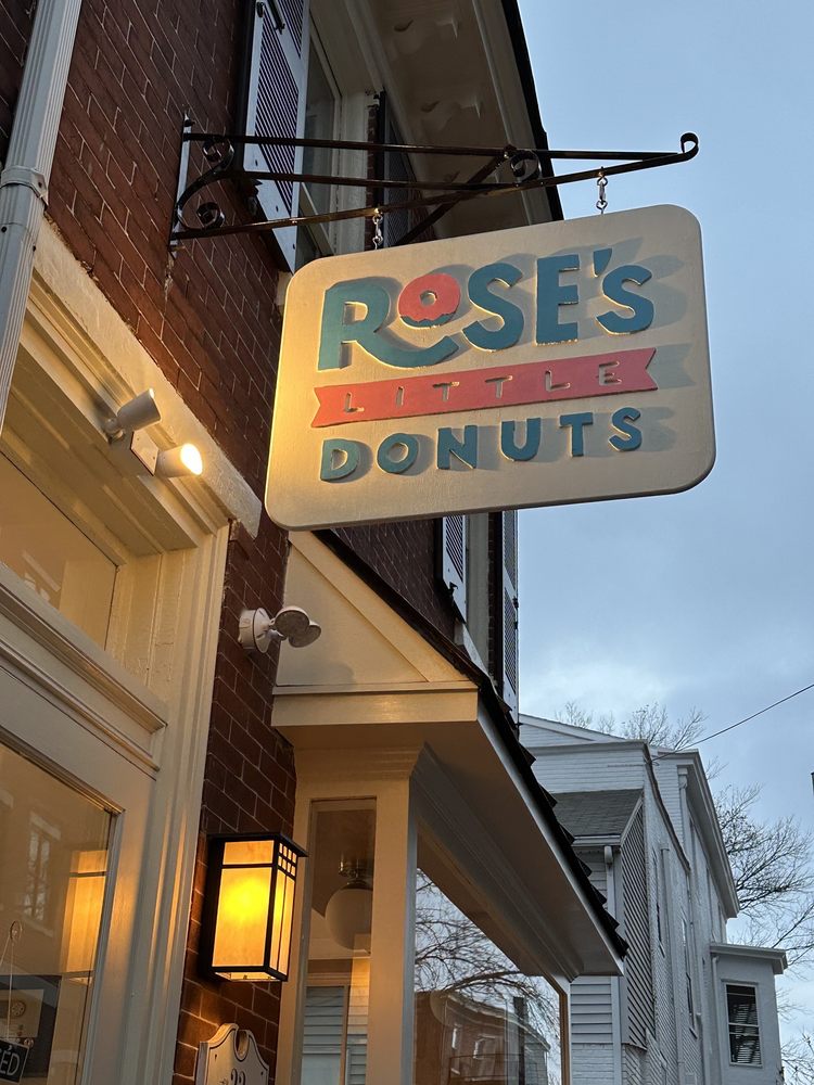 Rose’s Little Donuts