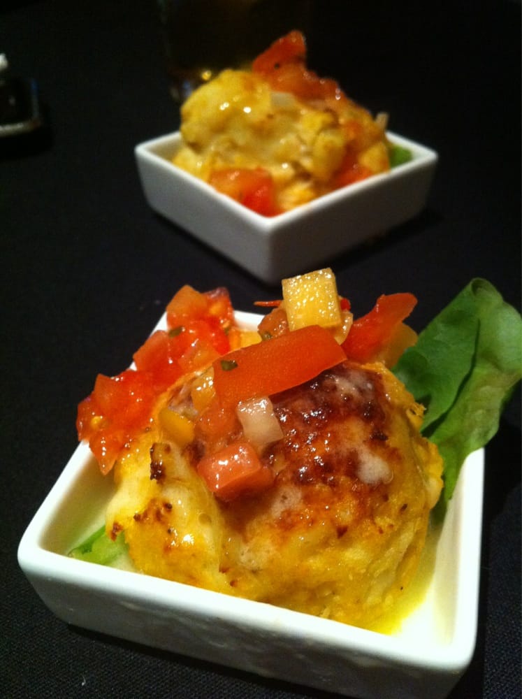 Crab Cake Factory CLOSED 11 Photos & 10 Reviews Seafood 1396