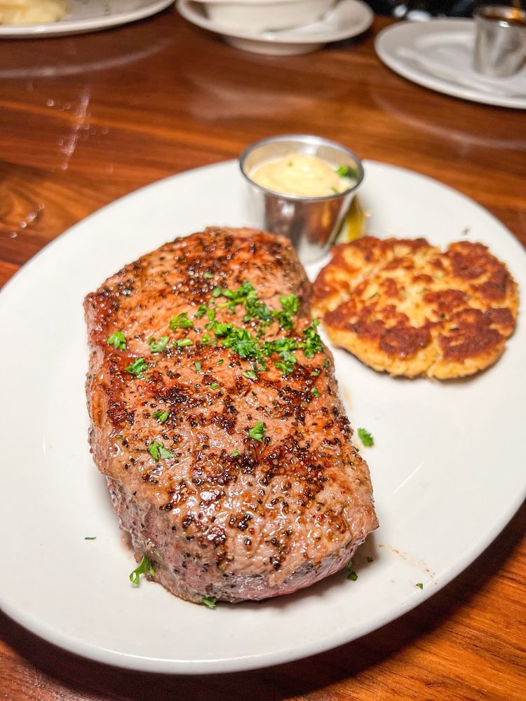 Fratelli's Italian Steakhouse