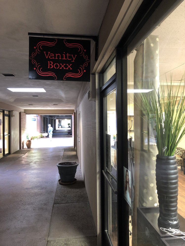 Vanity Boxx