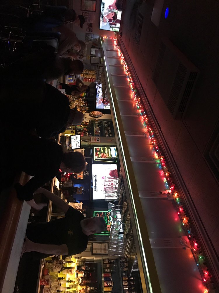gay bars and niagara falls on Pussy tits blond ass