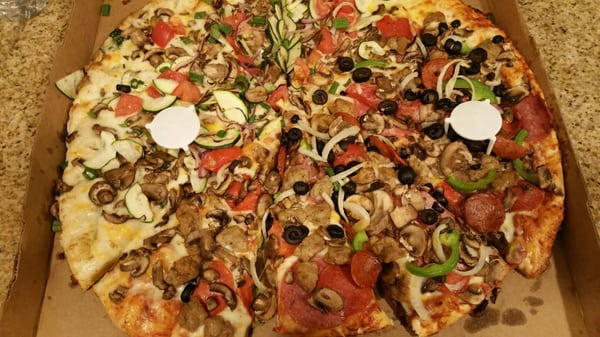 Round Table Pizza Order Food Online 119 Photos 104