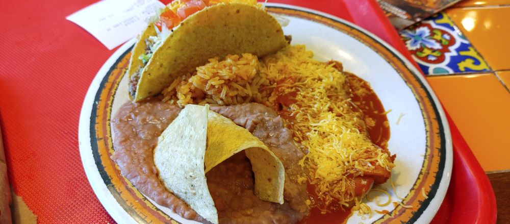 Rosa's Café & Tortilla Factory