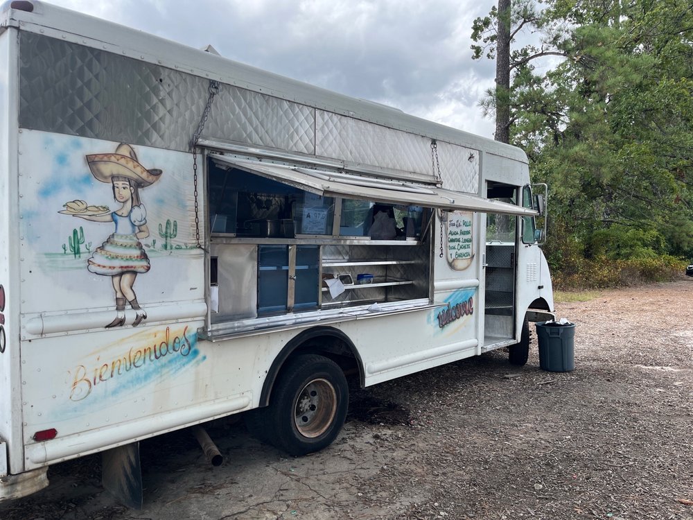 Taqueria Esmeralda Taco Truck