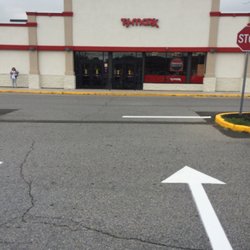 P O Of Tj Maxx Norwalk Ct United States Storefront P O Of Tj Maxx Norwalk Ct United States Storefront