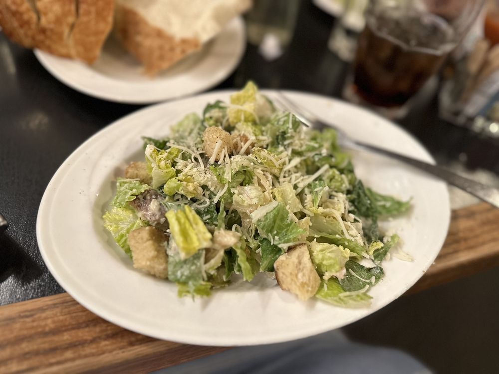 Bud's Seafood Grille