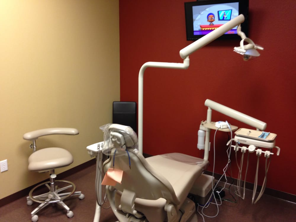 image of business Axis Dental