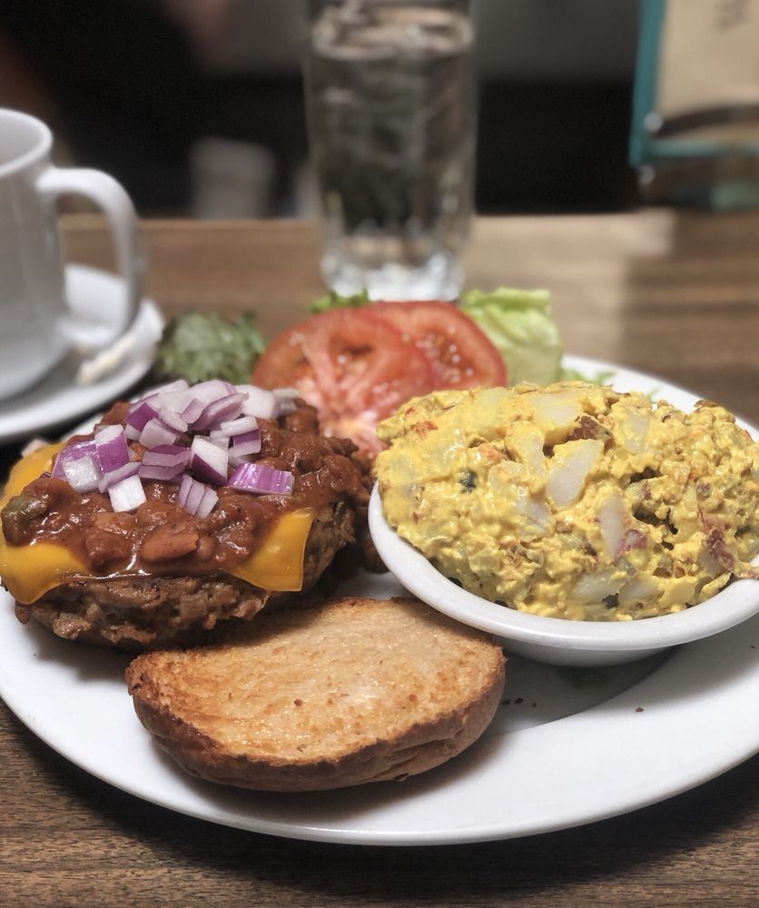 Follow Your Heart Market and Cafe Follow Your Heart Market and Cafe