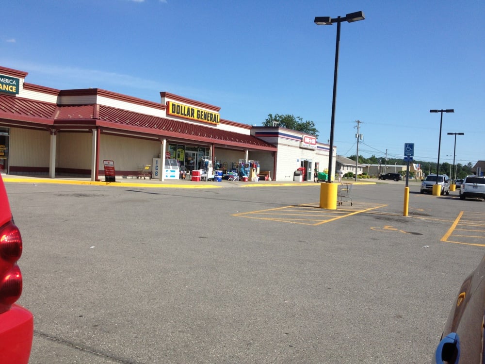 Dollar General Store Discount Store 2329 S I 75 Business Lp