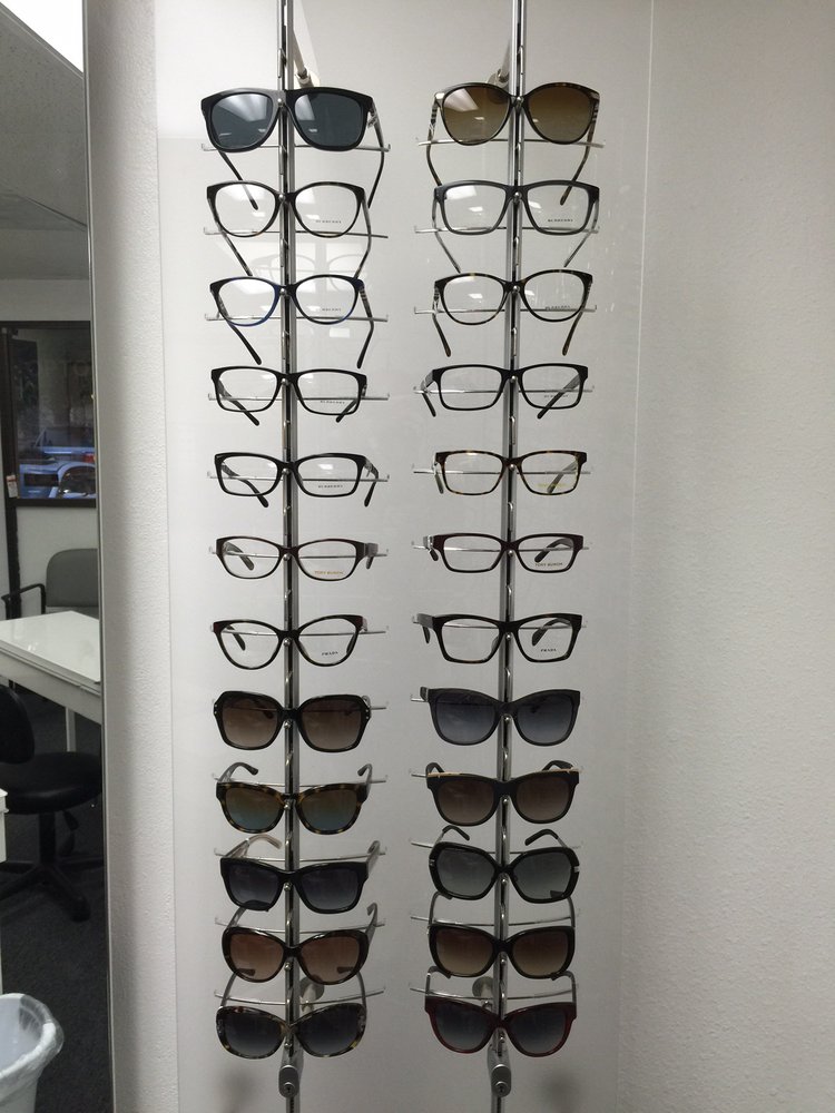 Optometrist Near Sam's Club