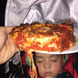 pequod s pizzeria 749 photos pizza depaul chicago il