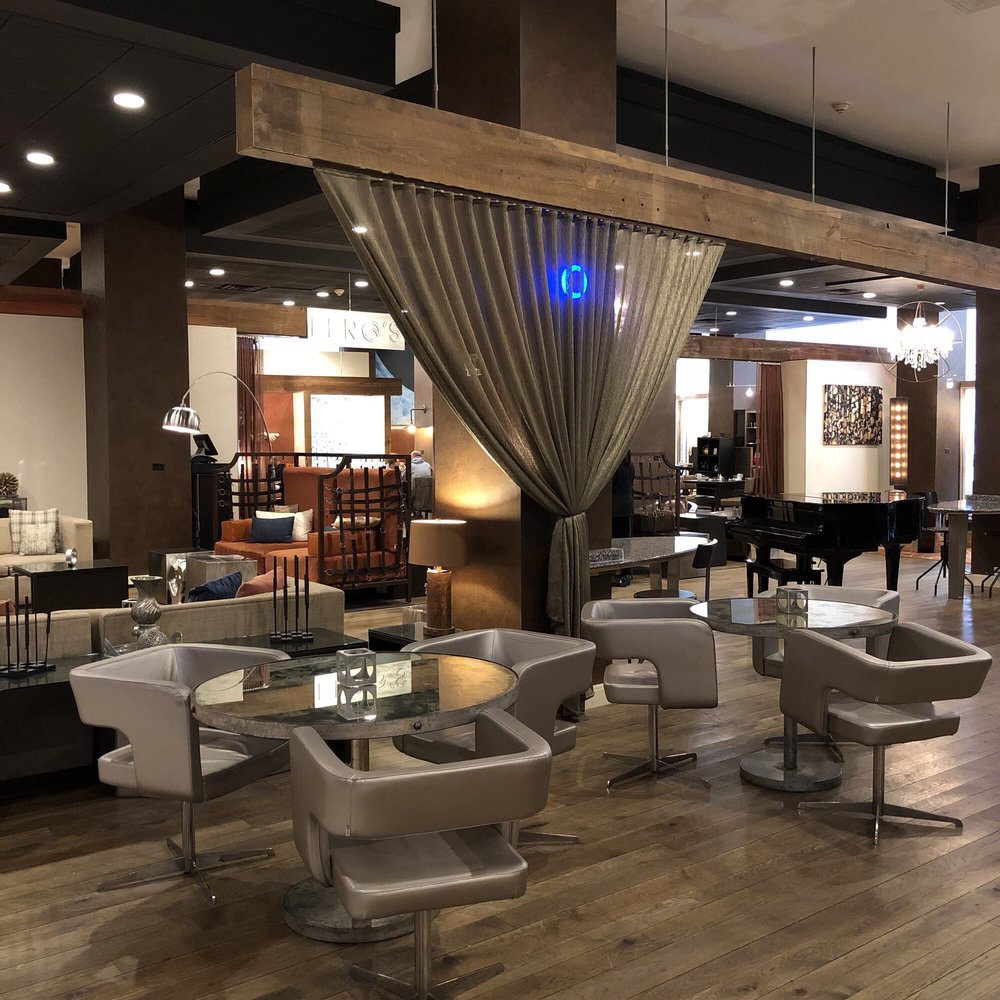 Eero S Renaissance St Louis Airport Hotel 9801 Natural Bridge Photo Of Eero S Saint Louis Mo United States Renaissance St