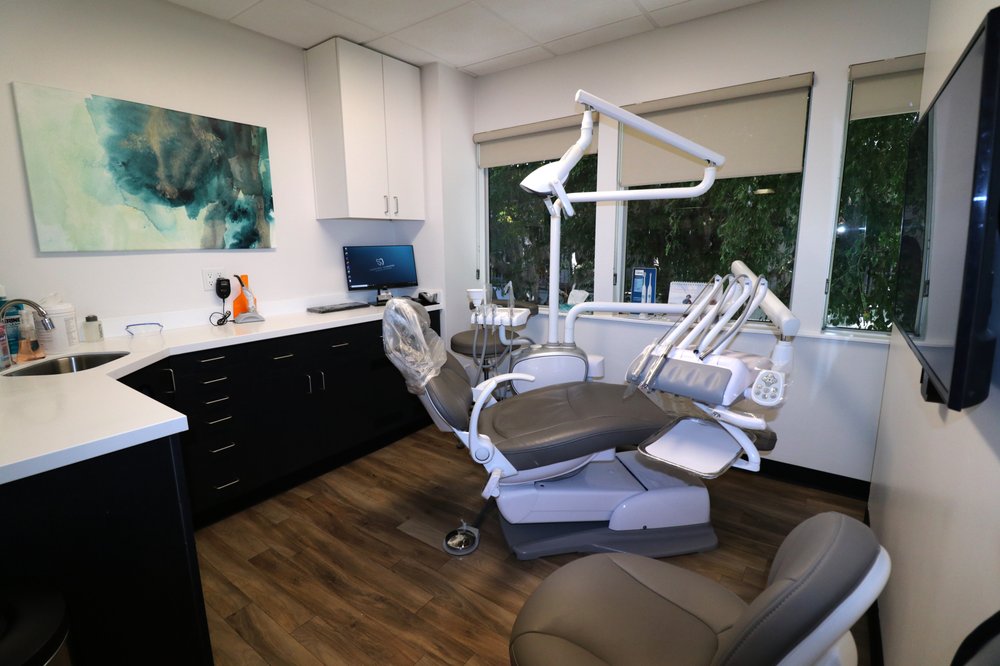 image of business Santoro Dentistry