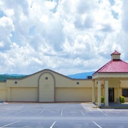 Super 8 Newport Hotels 1010 Cosby Hwy Tn Phone Photo Of Super 8 Newport Tn United States