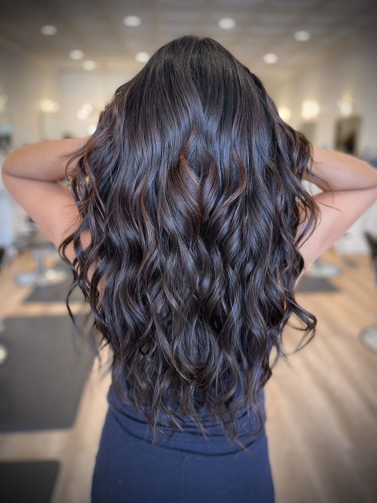 The Hills Hair Lounge