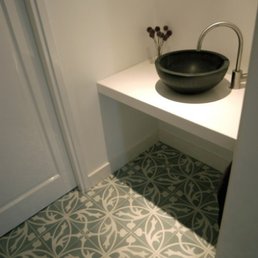 St. Pieter Dé Badkamer-en Vloerenspecialist - 10 foto\'s - Vloeren ... St. Pieter Dé Badkamer-en Vloerenspecialist - 10 foto\'s - Vloeren ...