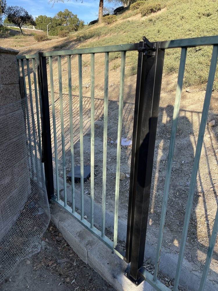 T & T Ornamental Fence