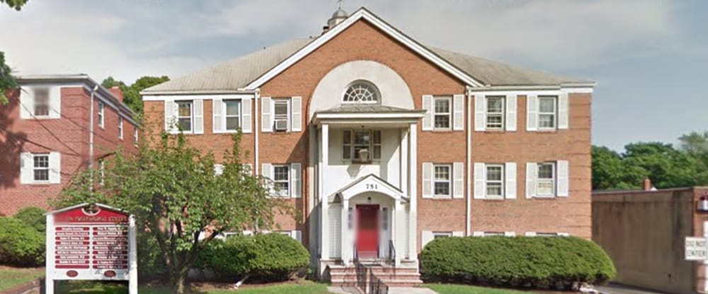 image of business Brandon R Blades, DMD