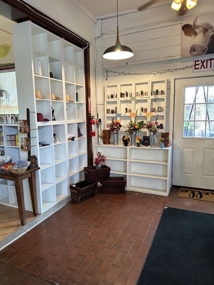 Litos Community Cafe and Market