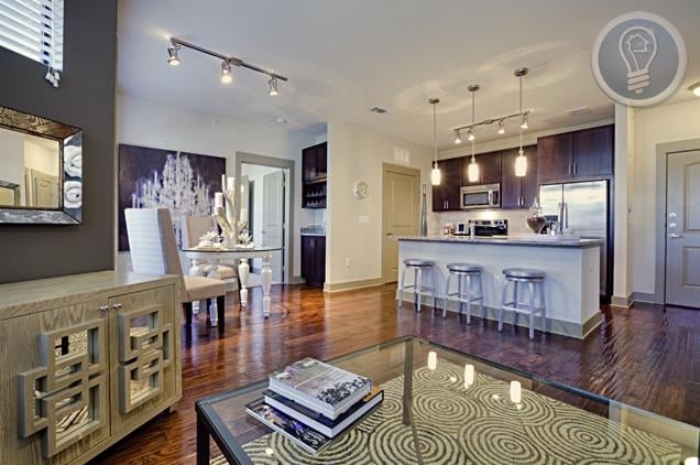 Dallas Sky Lofts Apartment Locating