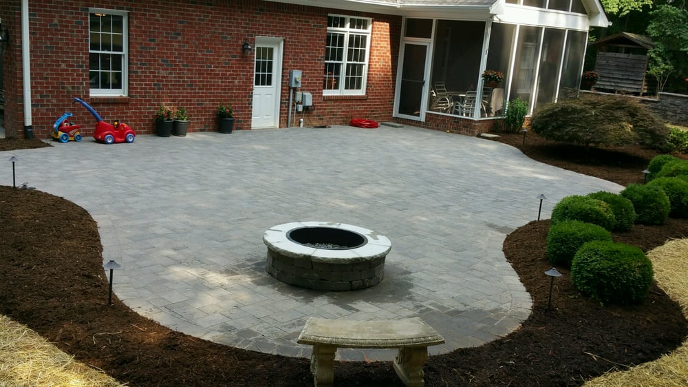 New Larger Patio Belgard Urbana 3 Piece Pavers Rockwood Grand Fire Photo Of Southern Exposure Landscape Management Summerfield Nc United States New Larger