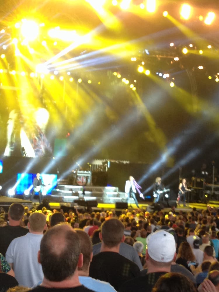 KeyBank Pavilion Check Availability 216 Photos & 49 Reviews Music Venues 665 Rt 18