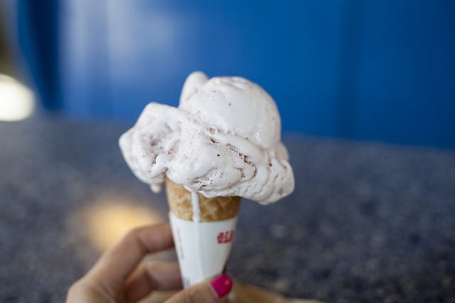 Ice cream on dick 5