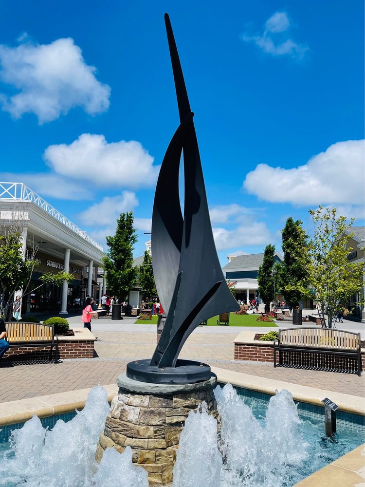 Norfolk Premium Outlets