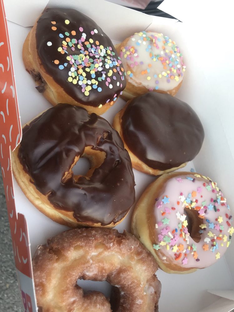 Dunkin’ Donuts / BaskinRobbins 21 Photos & 66 Reviews Donuts