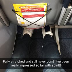 spirit airlines 69 photos 297 reviews airlines 7062 elm rd