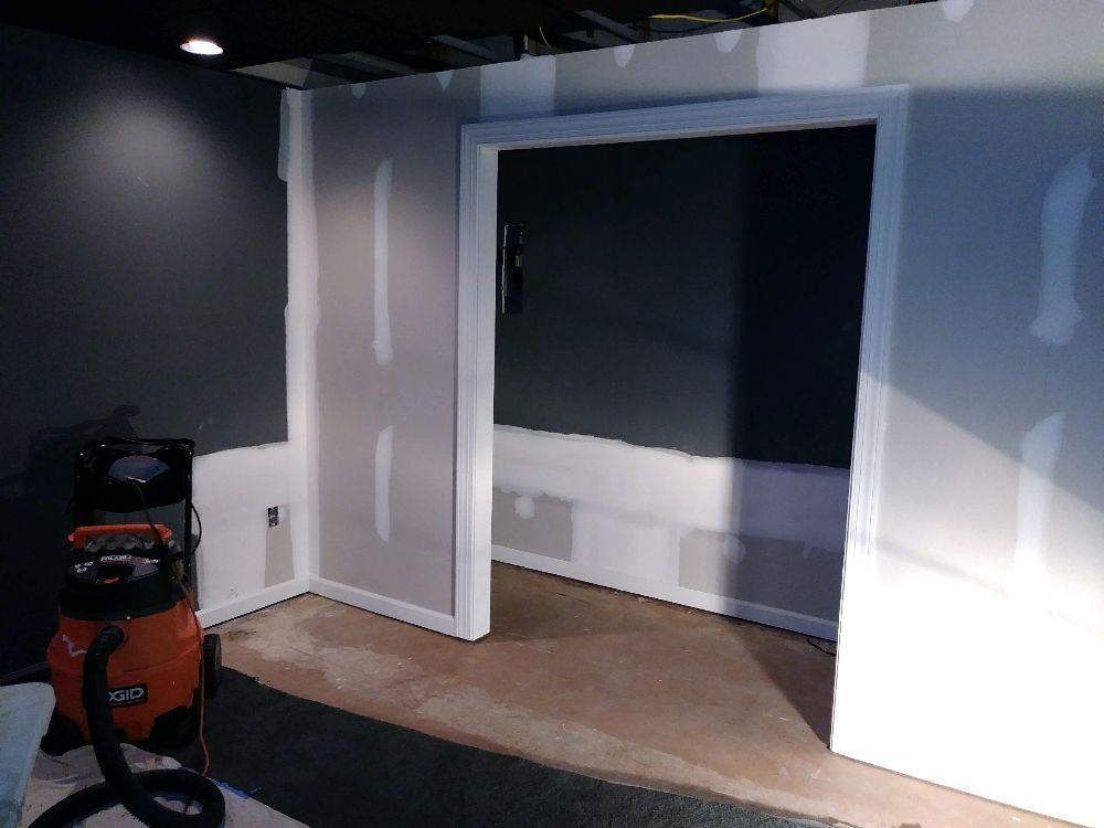 image of business Holcomb Contracting