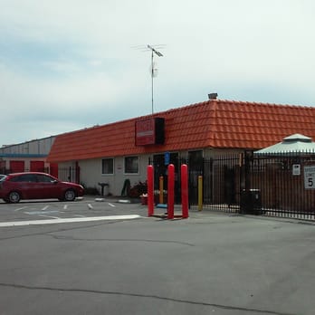 Tiger Self Storage 16 Photos 9609 Oates Dr Photo Of Tiger Self Storage Sacramento Ca United States Al Office
