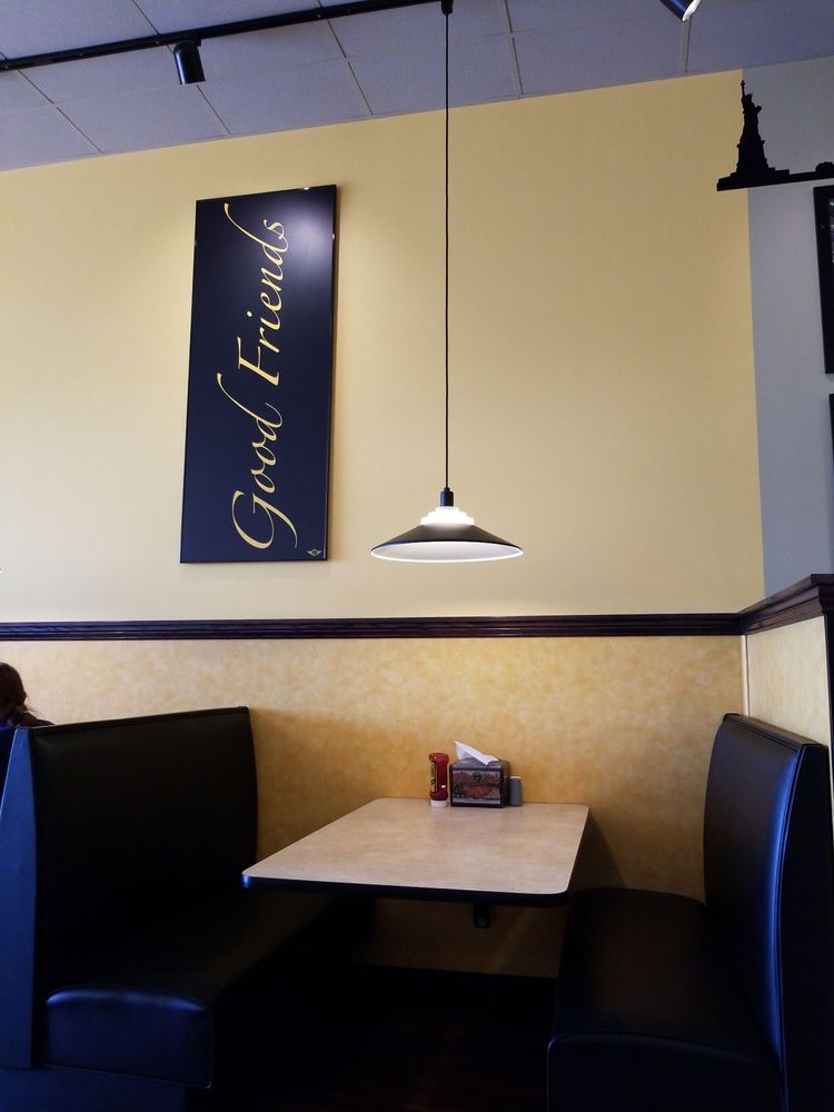 Goldfinger’s Restaurant Chicken Wings 1020 Industrial Pkwy